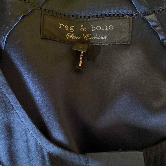 Rag & Bone  Dress Blue Silk Button Down  Shirt Style Excellent~Sz 0~Over… - Picture 9 of 10